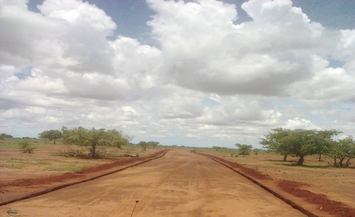 Ouverture de piste 08 Km (liaison entre Fotadrevo et fkt Fotadrevo Ouest Site Fotadrevo-Ouest/CR Fotadrevo, Dist Ampanihy Ouest, Région Antsimo Andrefana